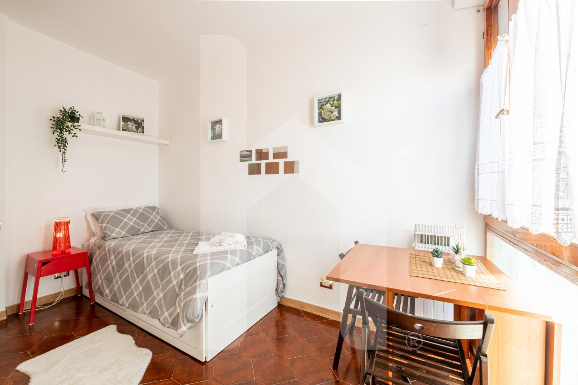 Homiday - Il Giardino --1 Min Ospedale Cisanello--Aeroporto Free Parking-- Bed & Breakfast ปิซา ภายนอก รูปภาพ